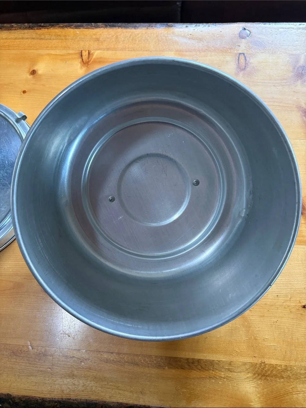 Vintage Mirro Aluminum Cake Carrier Saver Locking Lid Made In USA